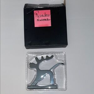 Reindeer Nutcracker - Silver